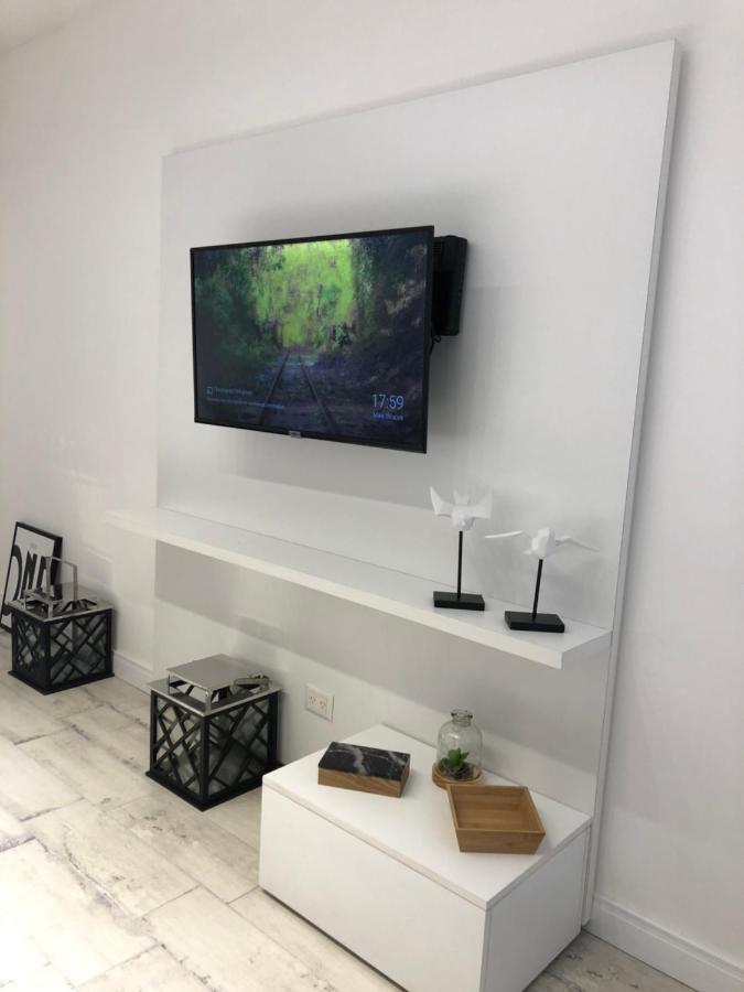 Emerald Apart Microcentro ブエノスアイレス エクステリア 写真